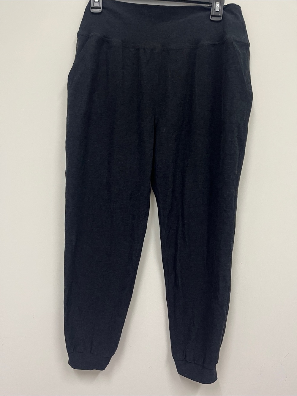 Beyond Yoga Black Jogger Sweatpants Size Large
